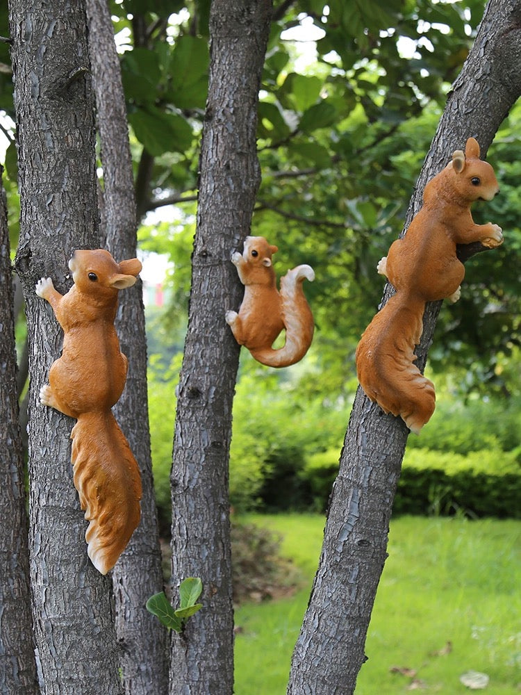 Squirrel On The Tree Decoration