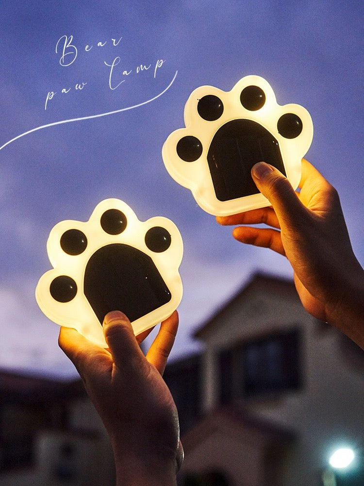 Solar Powered "Paw" Outdoor Decorating Light